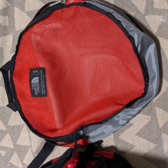The North Face - Base Camp Duffel - S - Picture 6 of 10